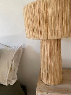 Lampe de chevet en raphia