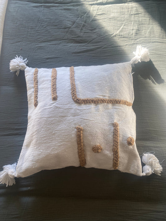 Housses de coussins marocains en coton avec pompons